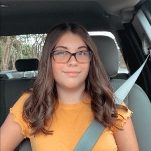 Meet your Posher, Molly